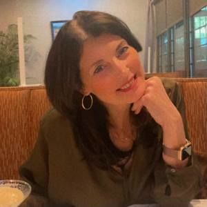 Meet your Posher, Rosa